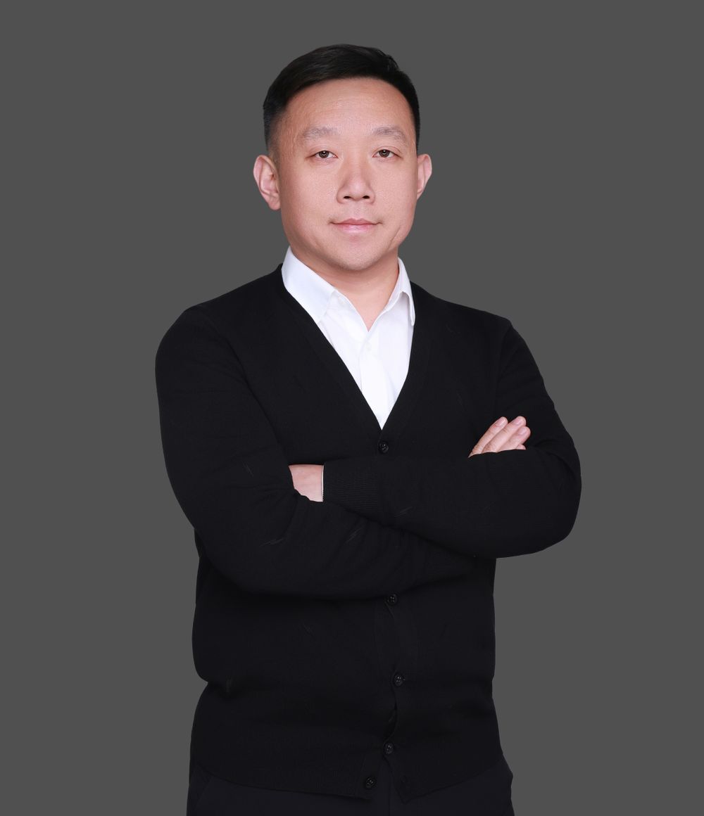 张三