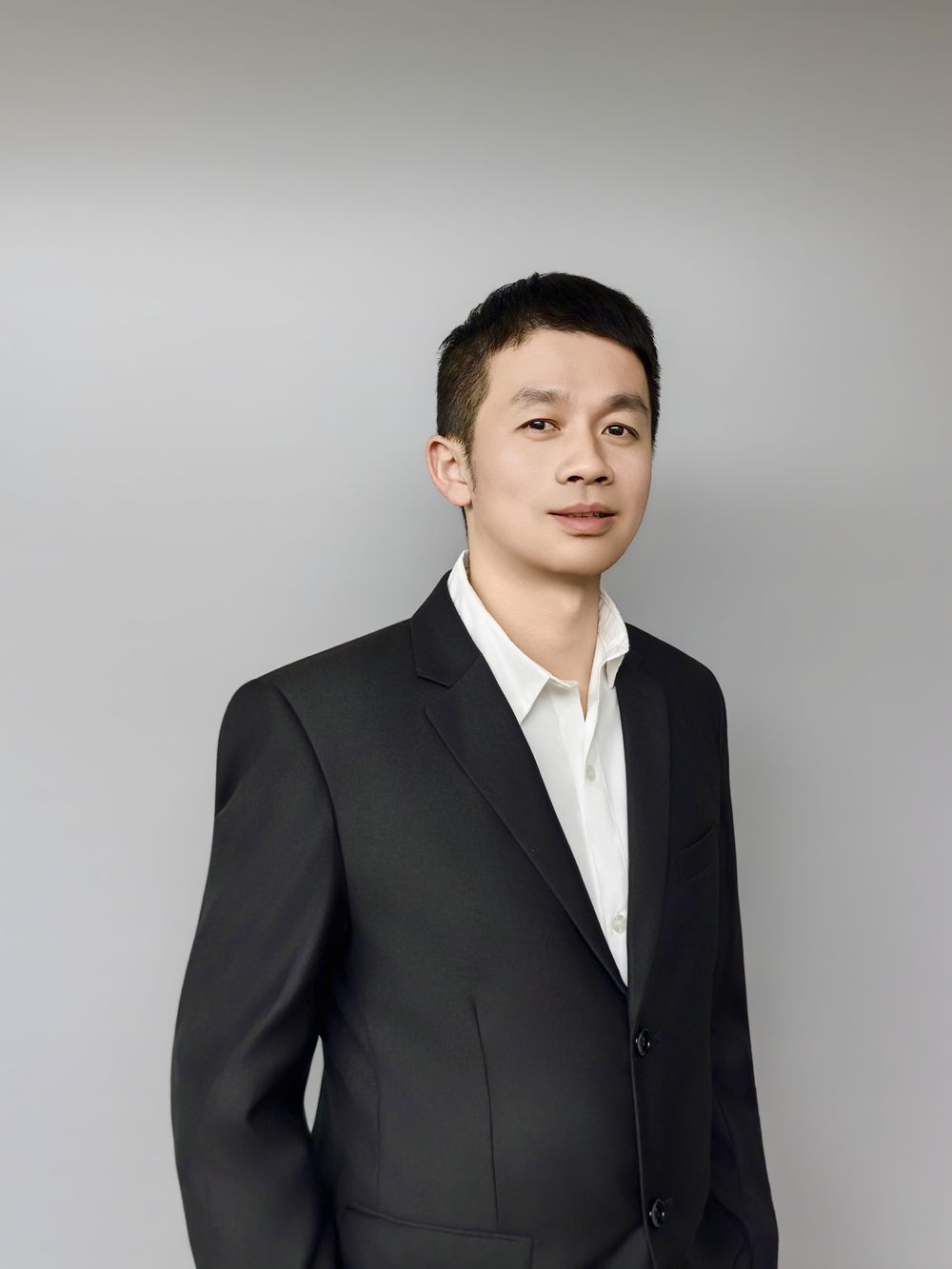 张三