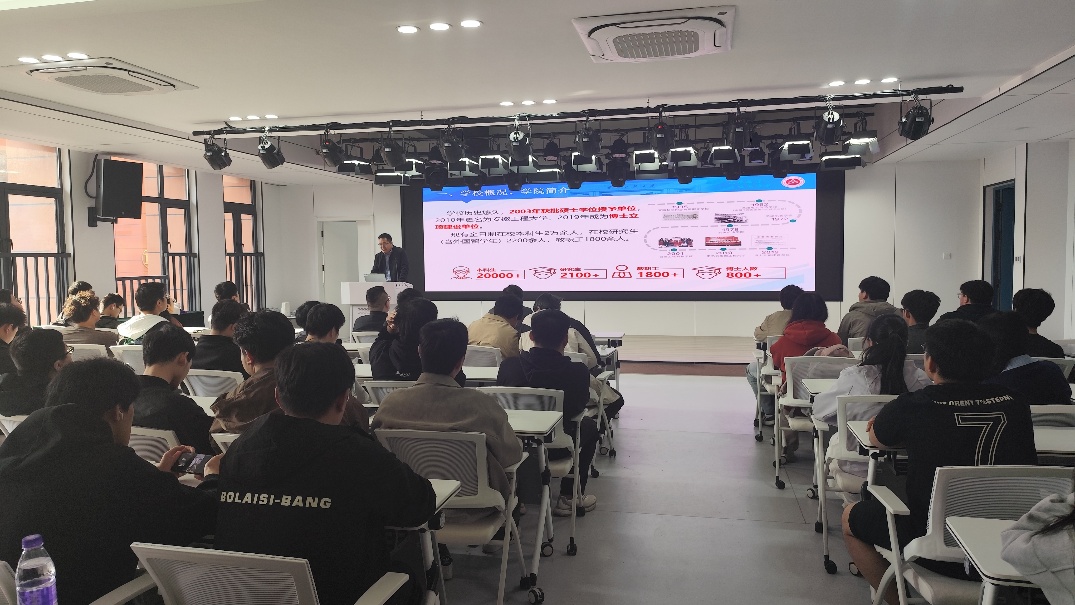 人工智能学院赴蚌埠学院开展研究...