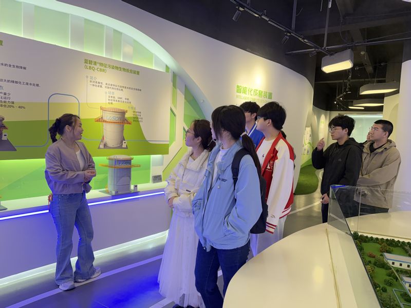访企拓岗促就业，校企合作谱新篇 ——化环学院赴江苏蓝必盛化工环保股份有限公...